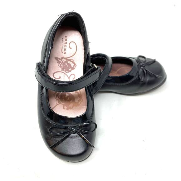 Sonoma Life Style Toddler Girls Black Hook and Loop Dress Shoes - Picture 7 of 8